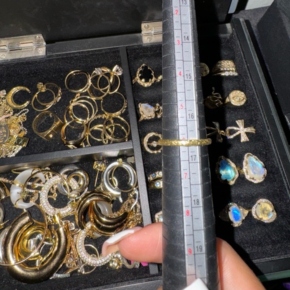 LOGAN HOLLOWELL ONE OF A KIND QUEEN RING ONYX HEART - Picture 13 of 13